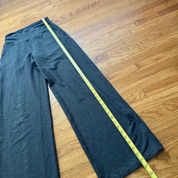 Lululemon take it easy gray high waist wide leg pants 8 - Picture 6 of 11
